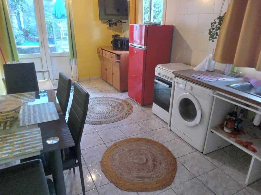 Apartamento Le Calme Saint-Joseph Exterior foto
